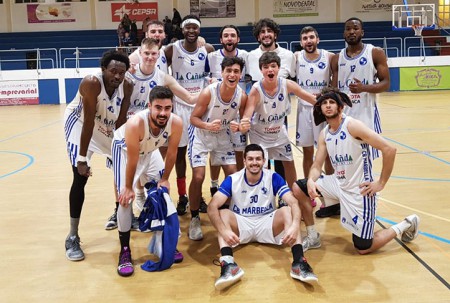 El CB Marbella cierra la primera vuelta con victoria en La Línea (60-86)