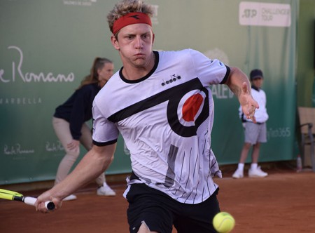 Davidovich alcanza los cuartos de final del ATP Challenger de Marbella