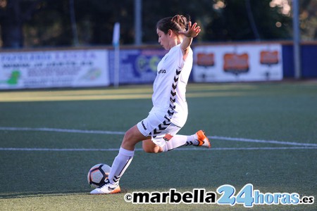 El Marbella femenino se lleva el derbi ante Los Compadres (1-2)