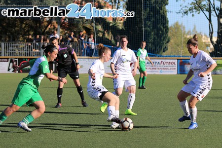 Buen resultado del Marbella femenino en la ida de las semis ante Puerto de la Torre