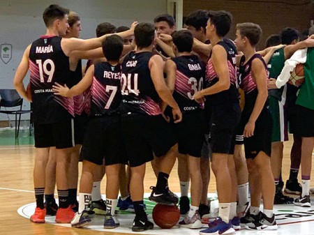 Los cadetes negro y magenta del Costa Marbella arrancan con victorias