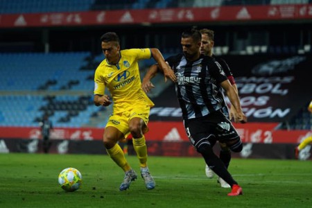 El Cartagena asciende a Segunda y el Badajoz se medirá al Barça B