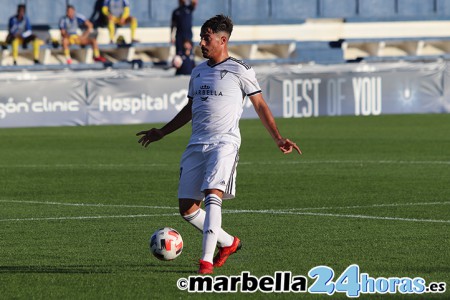 Preocupación en el Marbella ante la grave lesión de Carlos Cordero 