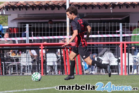 El San Pedro suma un valioso punto en su visita al Arenas Armilla (2-2)