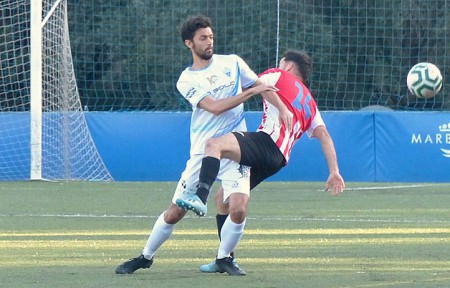 El Atlético Marbella vuelve a golear y suma un triunfo ante Sierra de Yeguas (5-0)