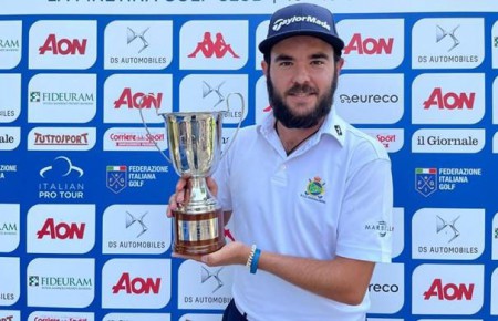 Ángel Hidalgo sigue en racha con una nueva victoria en el Alps Tour