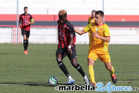 Papa Malick también renueva su compromiso con el Marbella FC