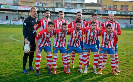 El Marbella estrena rival este sábado con la visita de la UDC Torredonjimeno