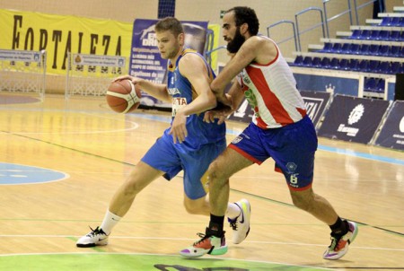 El CB Marbella llega tarde y cae ante Damex Udea Algeciras (65-61)