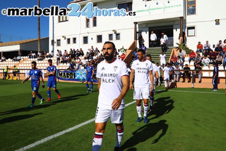 El Marbella FC recibe a un Huétor Tájar con el que está empatado en la tabla