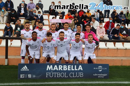 Al Marbella se le atragantan los rivales directos por el playoff de ascenso