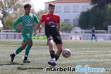 Al San Pedro sólo le vale el triunfo ante El Palo para soñar con la salvación