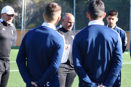 Abraham García: "Hay que vivir este partido como una final y ganar"