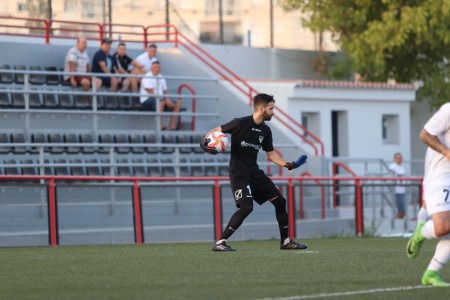 Morilla, Montaño y David Castro no continuarán en el CD Estepona