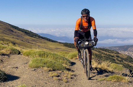 Maté, en la preselección para la Vuelta, se prepara para la Arctic Race