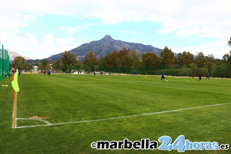 El Consistorio dice que no pagará para que el Marbella esté en Dama de Noche