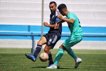 Dago salva el estreno liguero del Marbella ante el Málaga City (0-1)