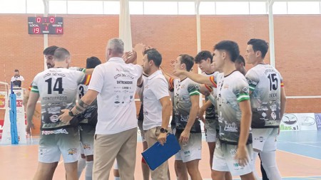 El Costa del Voley encaja una derrota ante el Extremadura Grupo Laura Otero