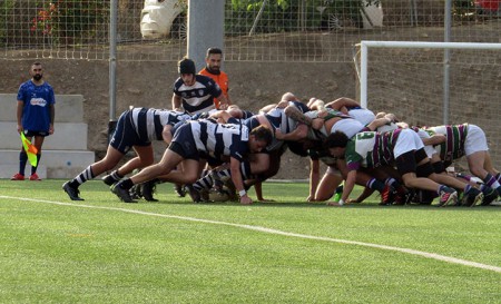 El Marbella RC vence en Málaga y se sitúa líder en la Liga Howden