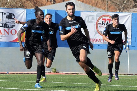 El Atlético Marbella Paraíso vence en Algarrobo en el estreno de Chechu (0-1)