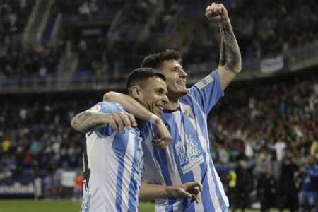 Nueva titularidad de Cristian Gutiérrez en el triunfo del Málaga ante el Zaragoza