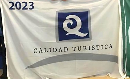 Marbella paga 12.500 euros por utilizar el distintivo 'Q' de calidad turística