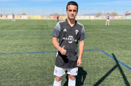 El juvenil marbellí Sergio Gutiérrez ficha por el Vitoria Guimaraes