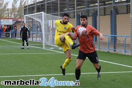 El FC Marbellí encaja una abultada derrota en Campillos (4-1)