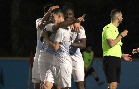 Remontada de campeón del Atlético Marbella Paraíso ante el Campillos (5-2)