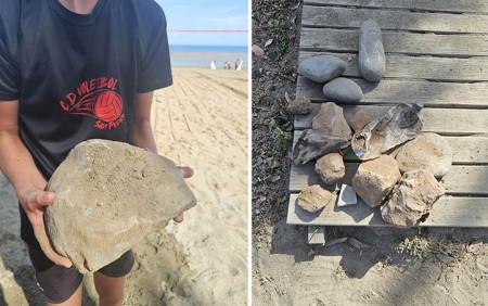 Piedras y hasta cristales en la zona de voley playa de San Pedro Alcántara