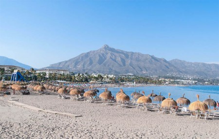 El turismo nacional impulsa en Marbella la llegada de visitantes en mayo