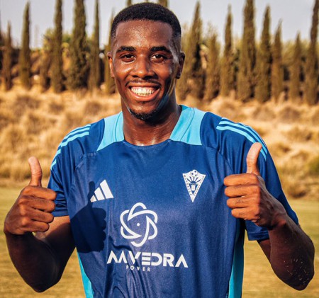 El Marbella FC pierde a Dorian Júnior para recibir al Ceuta este domingo