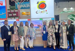 Marbella busca turistas ricos en la Arabian Travel Market de Dubái